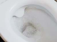 ¿Cómo evitar los atascos en los baños?