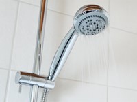 ¿Por qué cambiar la bañera por un plato de ducha?